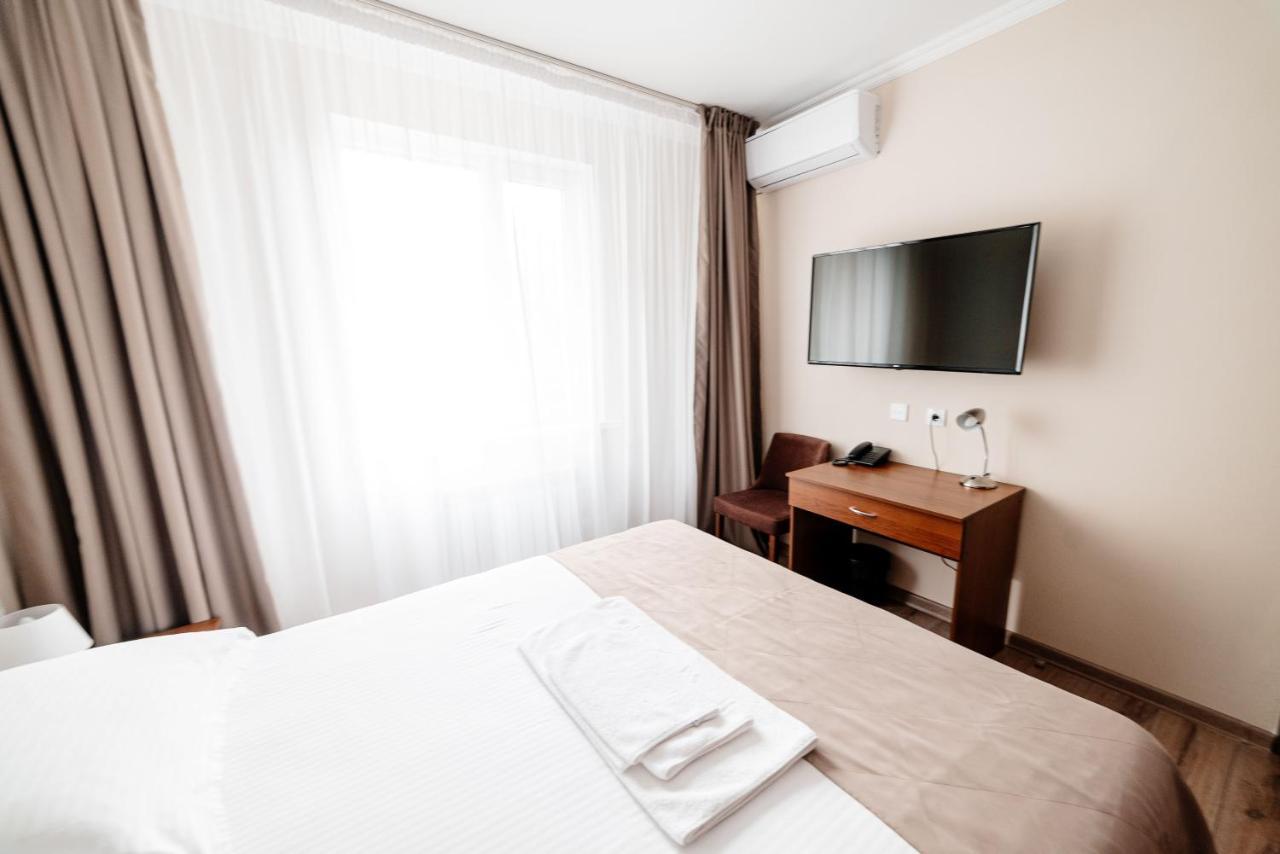 Chagala Hotel Uralsk Dış mekan fotoğraf