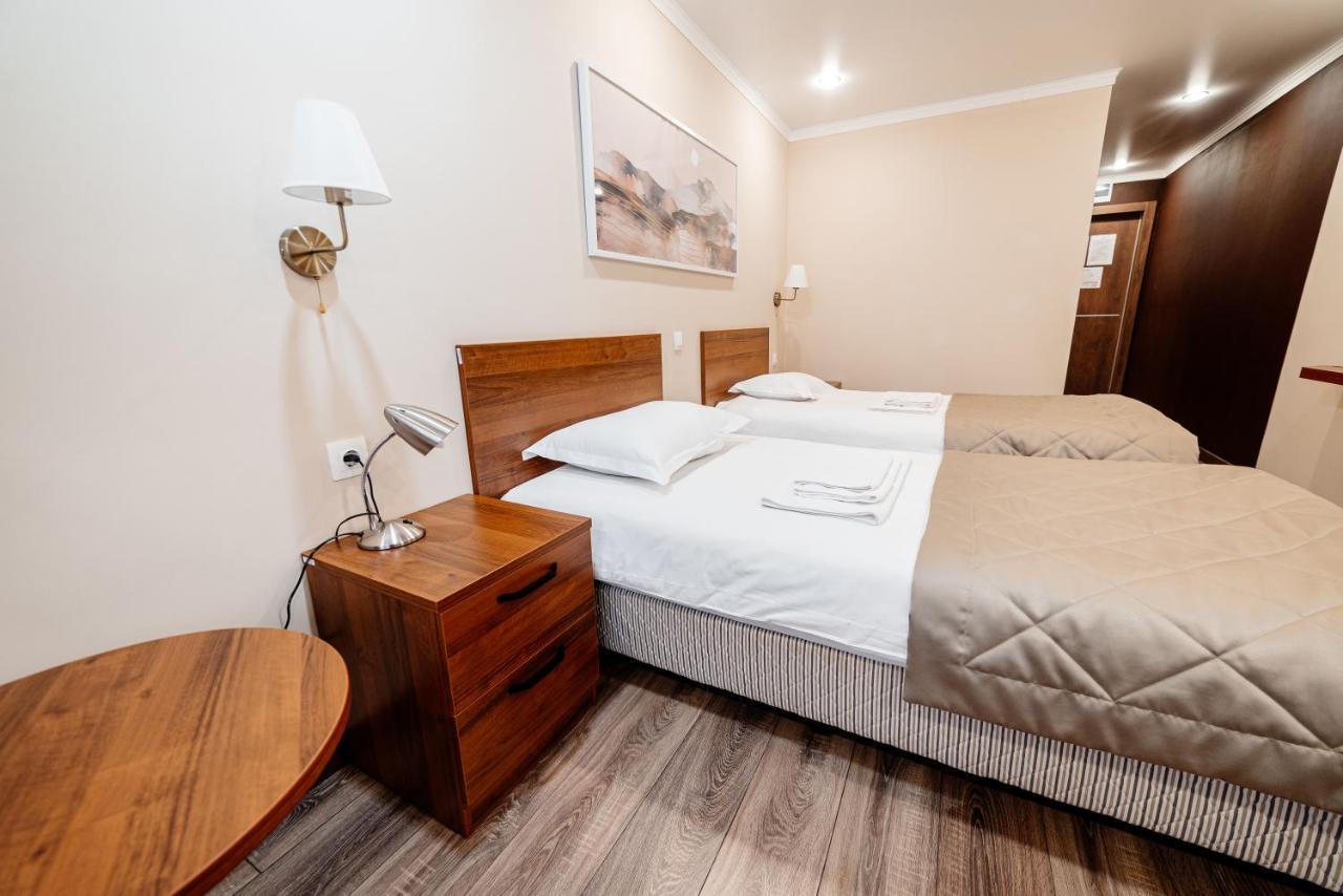 Chagala Hotel Uralsk Dış mekan fotoğraf