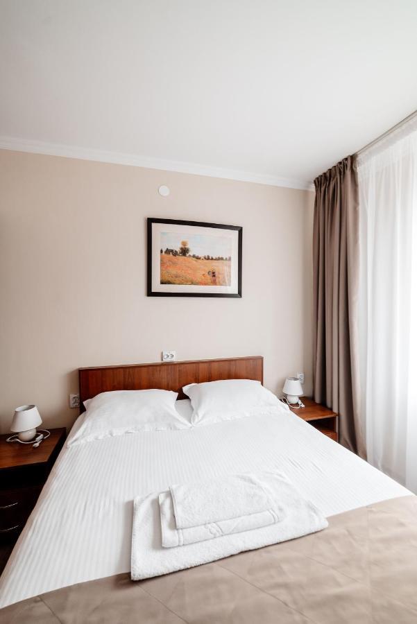 Chagala Hotel Uralsk Dış mekan fotoğraf