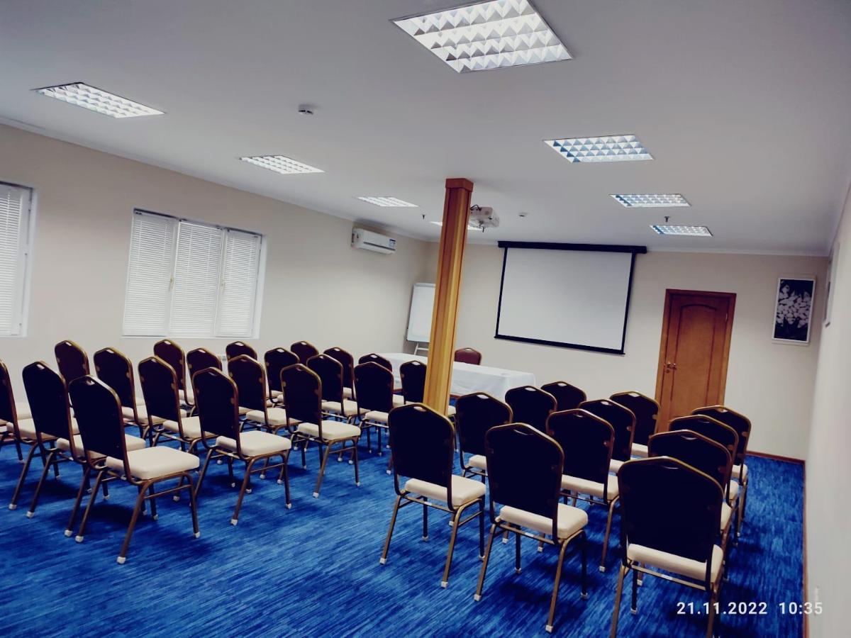 Chagala Hotel Uralsk Dış mekan fotoğraf